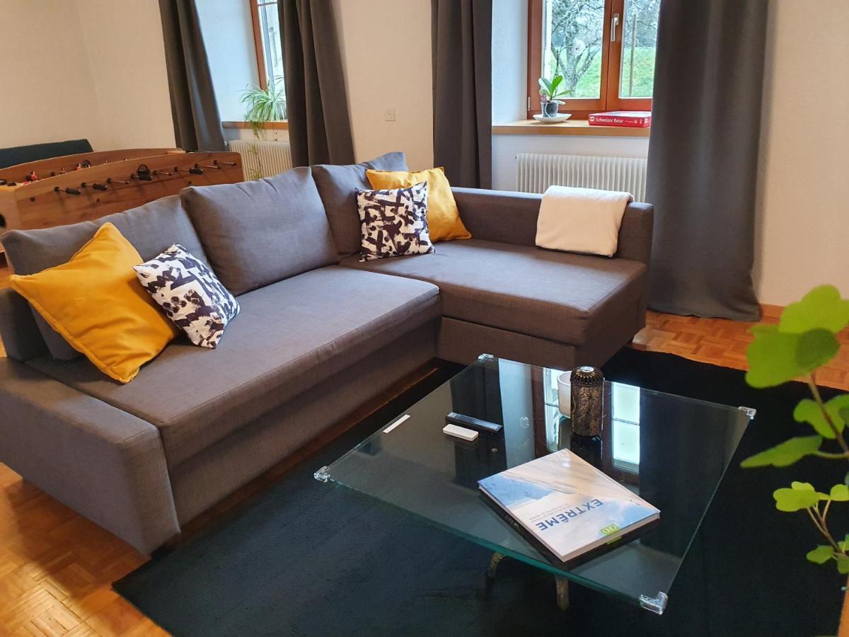 O Valanvron - Appartement Dans Une Ancienne Ferme Neuchateloise La Chaux De Fonds Kültér fotó